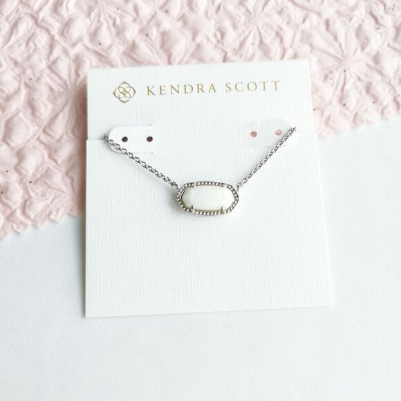 Kendra Scott Elisa White Pearl Pendant Necklace - Picture 1 of 4